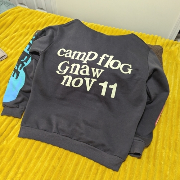 XXL See Ghosts Hoodie - Picture 7 of 9